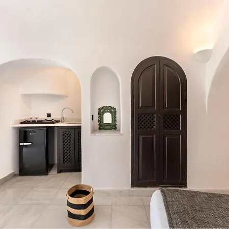 Pearl Of Caldera - Boutique By Pearl Collection 4*